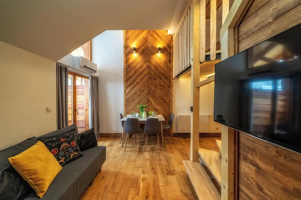Room, ApartHotel Giewont, Krakow