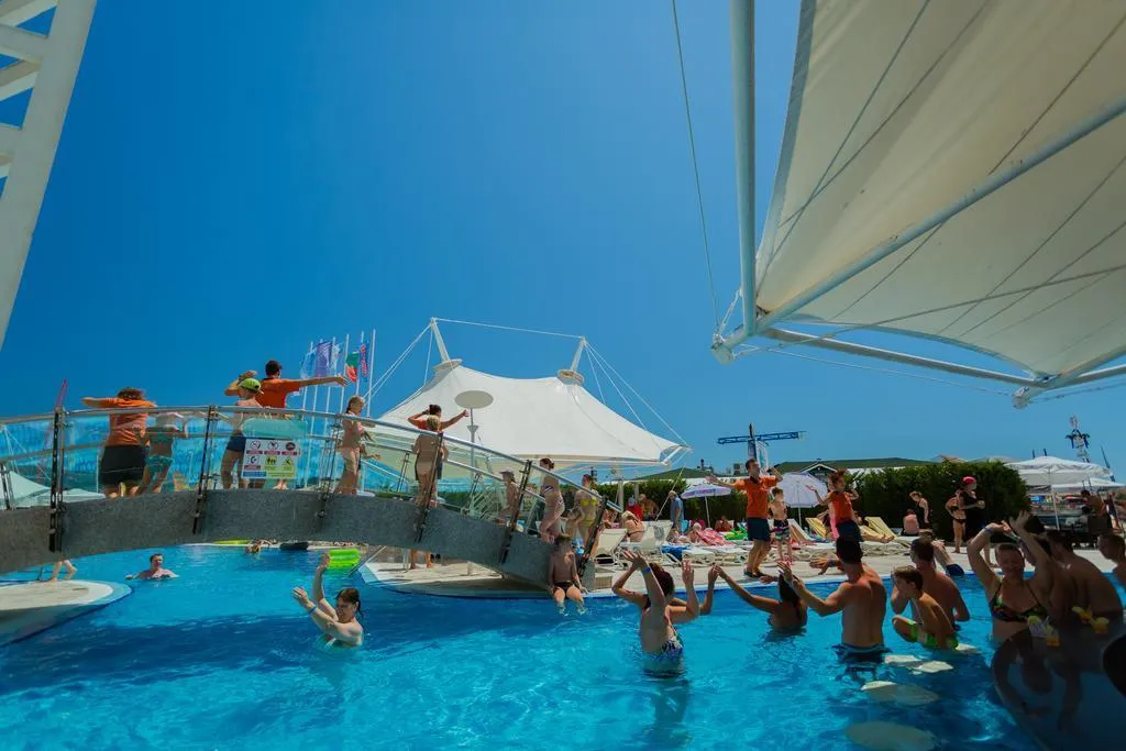 Pool, Grand Victoria, Bourgas