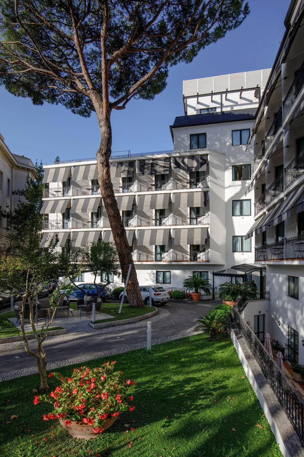 General view, Donna Laura Palace, Rome