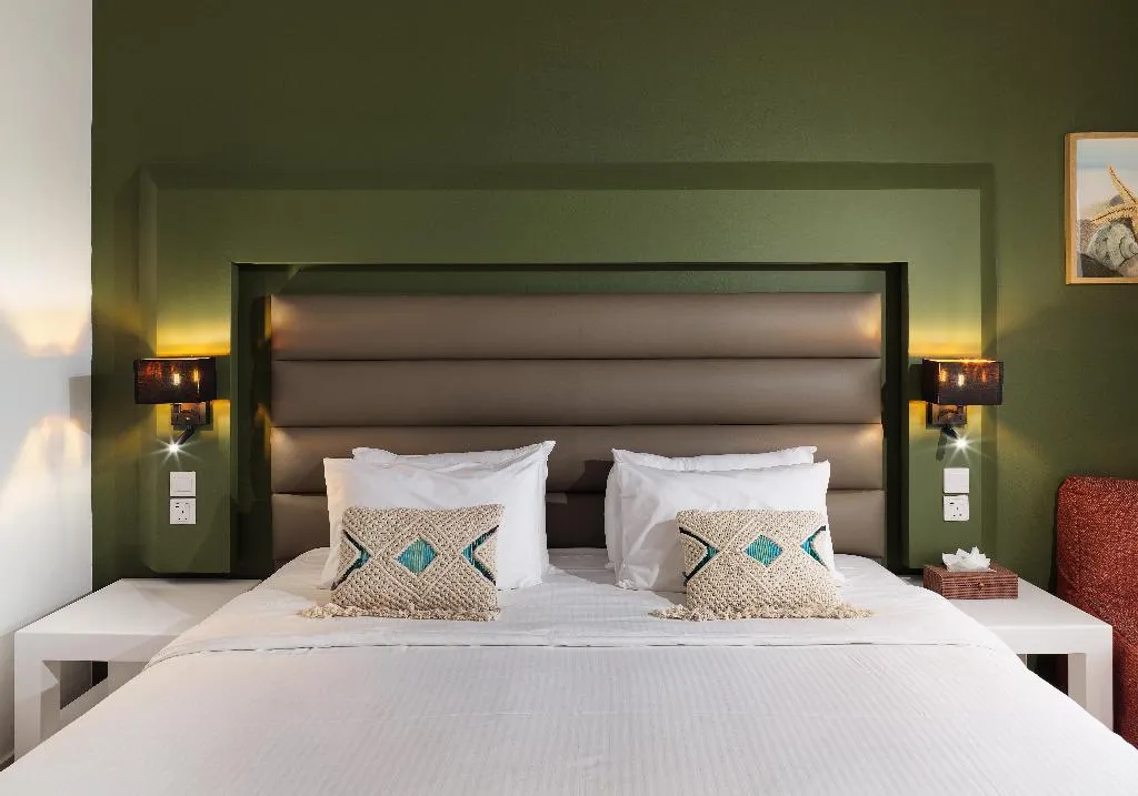 DOUBLE DELUXE SEA VIEW Room, Leonardo Cypria Bay, Cyprus
