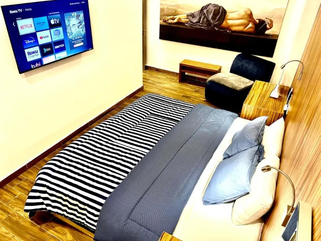 SUITE KING SIZE BED Room, Sky Inn Hotel, Cancun Area