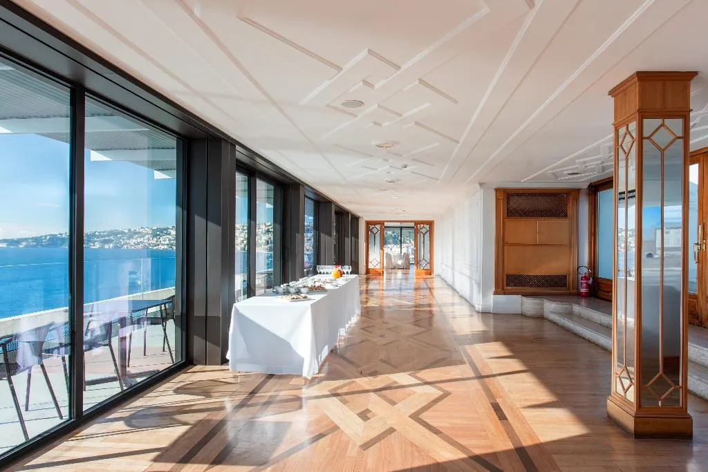 Terrace, Royal Continental, Naples