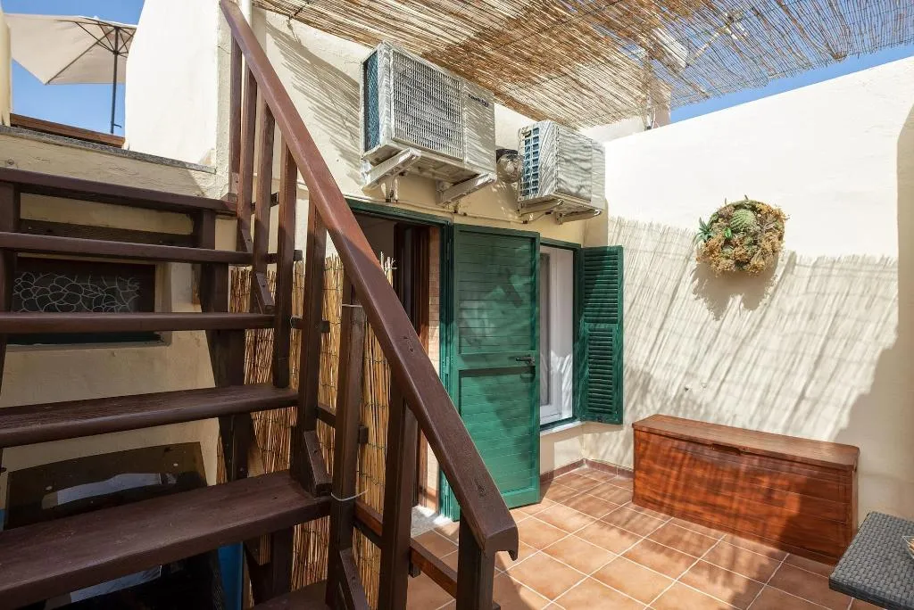 General view, B&B Alguer, Alghero