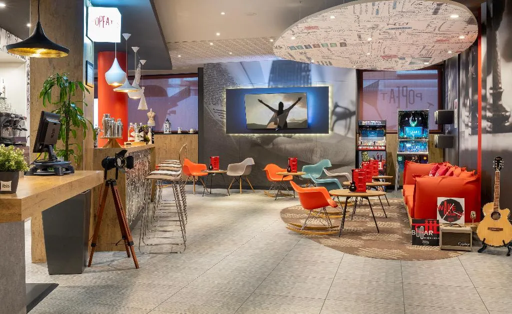 Bar, Ibis Madrid Aeropuerto Barajas, Madrid