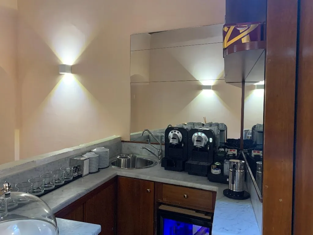 Bar, Albergo delle Regioni, Rome