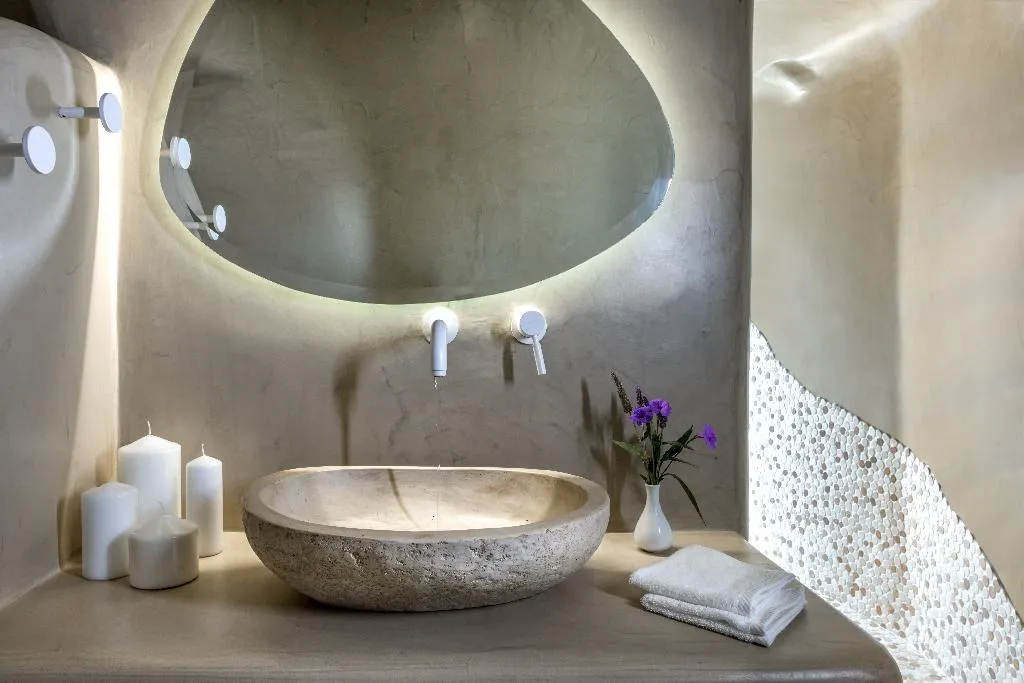 VILLA WITH PRIVATE POOL Room, Athermi Suites, Santorini