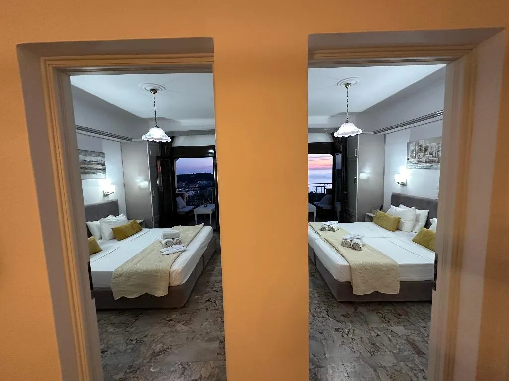 QUADRUPLE SUPERIOR TWO DOUBLE BEDS Room, Nikos Apartments Corfu, Corfu