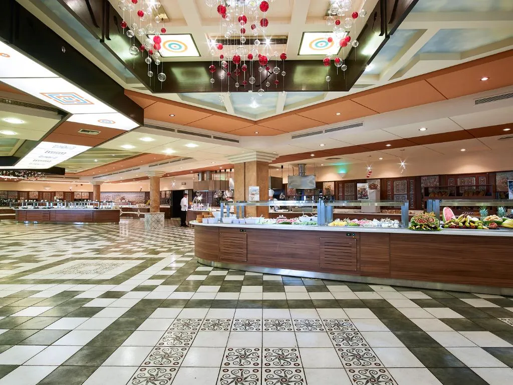 Restaurant, Mitsis Royal Mare Thalasso and Spa Resort, Crete
