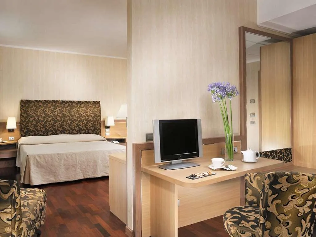 Room, Poli Hotel, Milan