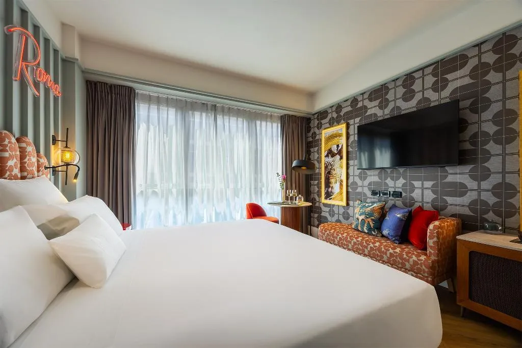 TRIPLE DELUXE Room, NYX Rome, Rome