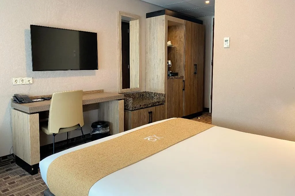 DOUBLE STANDARD Room, Xo Hotels Blue Square, Amsterdam