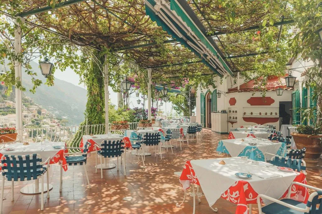 Restaurant, Hotel Poseidon, Naples
