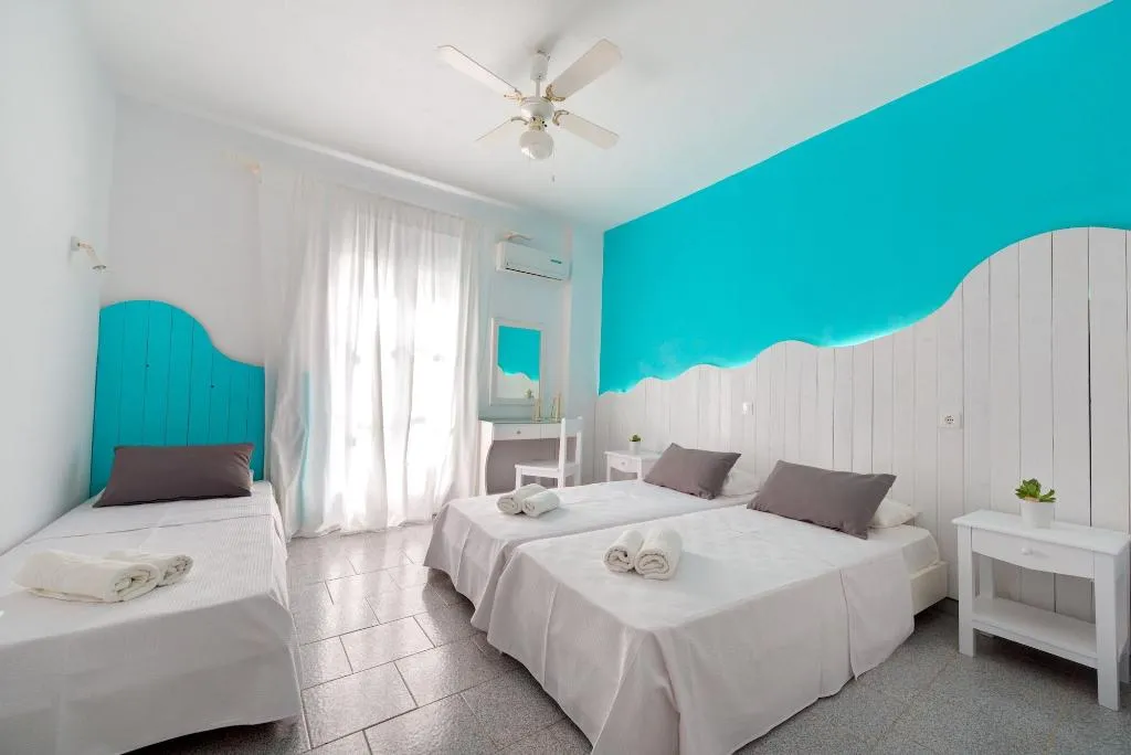 Room, Ikaros Hotel, Santorini