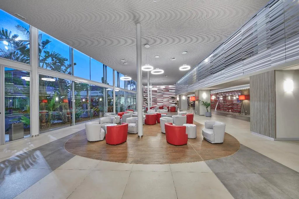 Lobby, BG Tonga Tower Design Hotel & Suites, Majorca