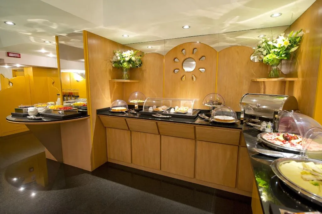 Restaurant, D'Este, Milan