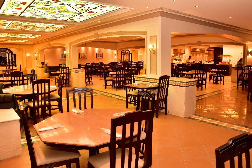 Restaurant, Dive Inn Resort, Red Sea Riviera
