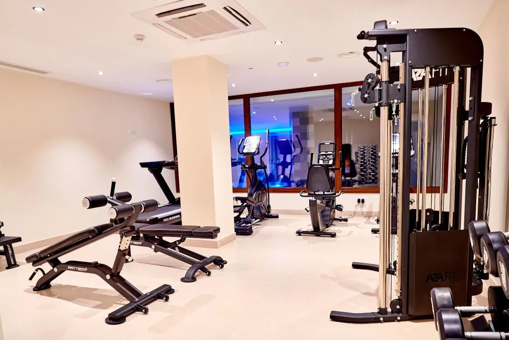 Sports and Entertainment, Apartamentos Ponent, Majorca