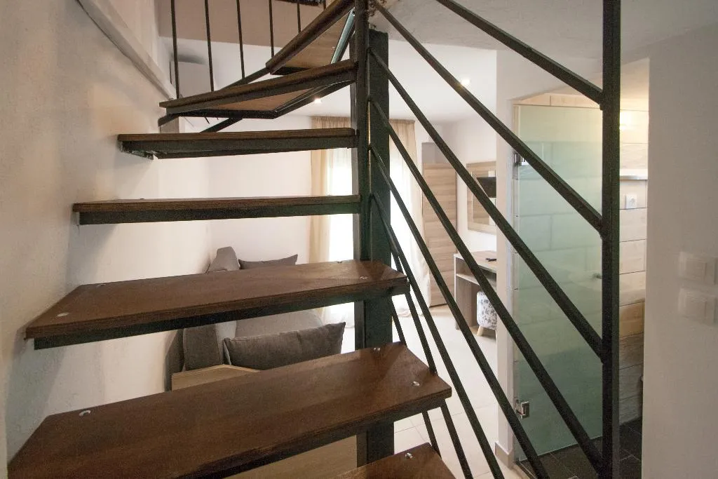 QUADRUPLE STANDARD Room, Pension Avocado, Skiathos