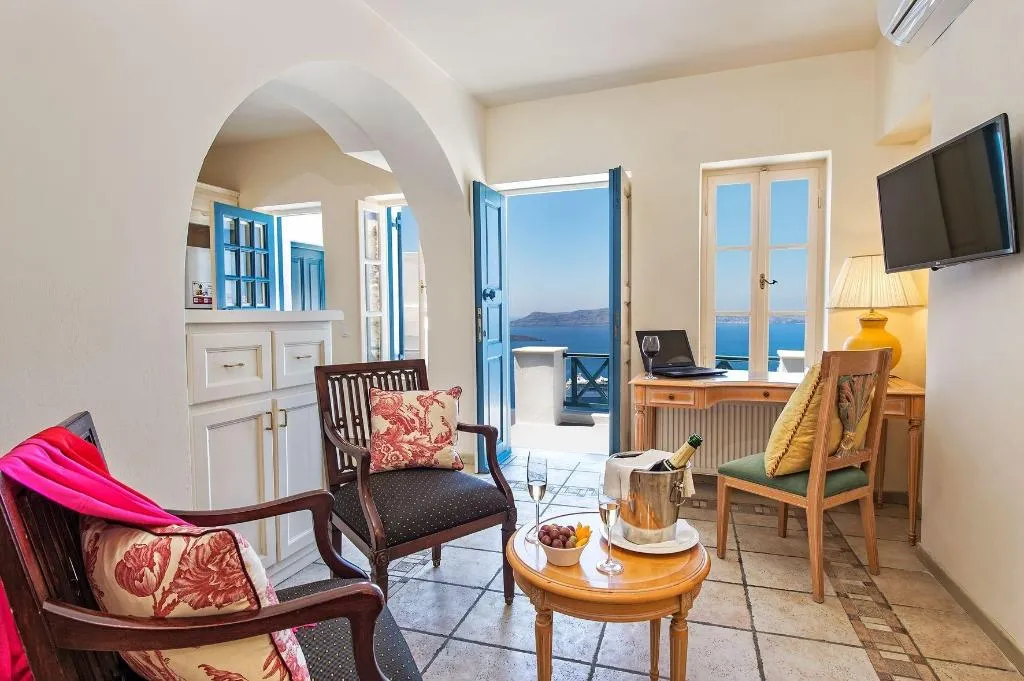 Room, Golden Grey Goose, Santorini