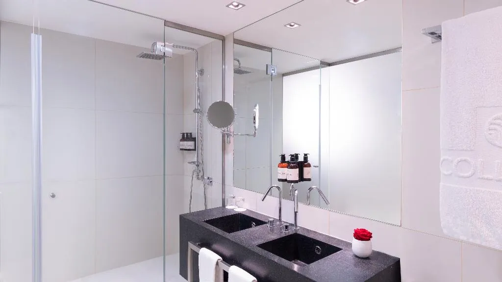 Double or Twin SUPERIOR Room, NH Collection Porto Batalha, Porto