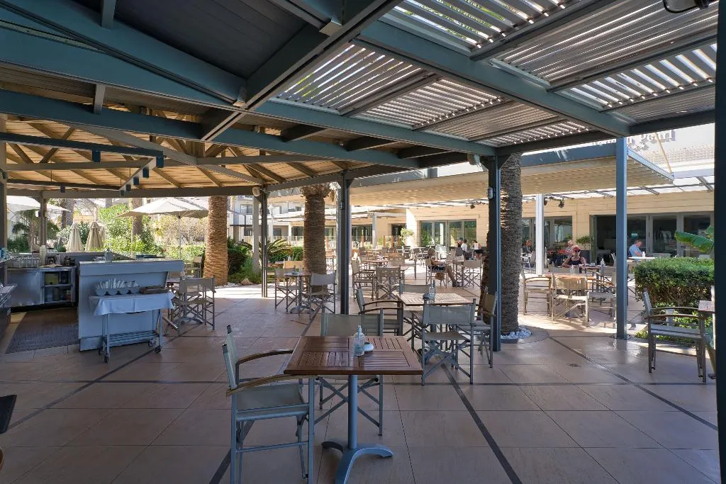 Terrace, Pearl Beach, Crete