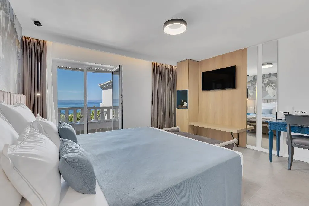 DOUBLE SEA VIEW Room, Laurentum, Split