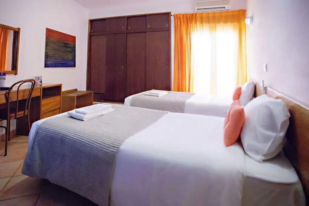 TWIN CLASSIC Room, Eurosun Hotels Loule, Algarve