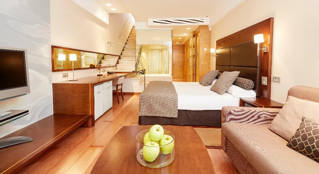 JUNIOR SUITE PRESTIGE Room, Insotel Fenicia Prestige Suites & Spa, Ibiza