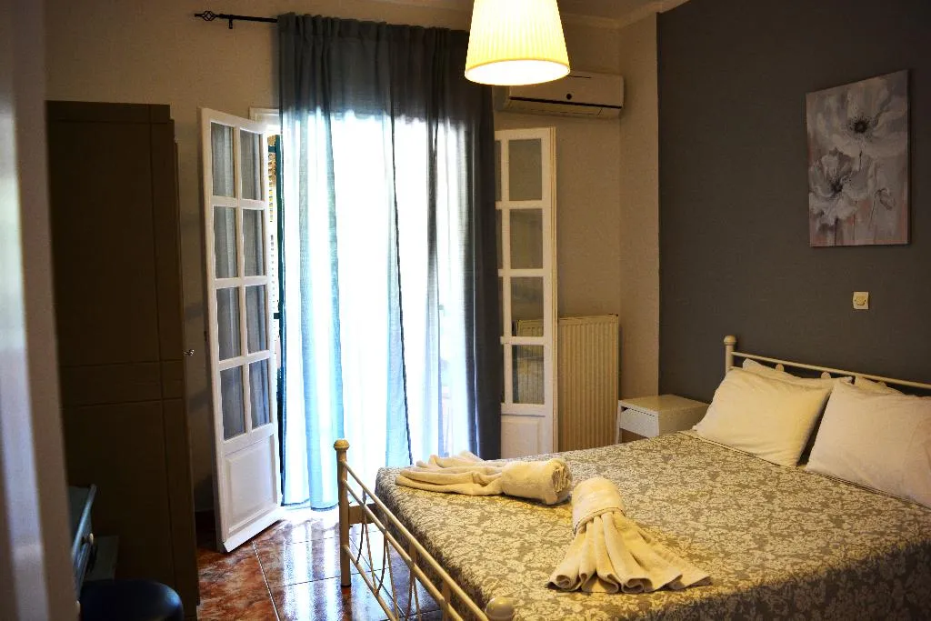 APARTMENT TWO BEDROOMS Room, Apartments Despina, Corfu