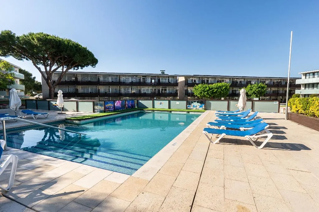 Pool, Comtat Sant Jordi, Costa Brava