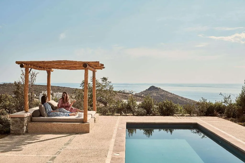 Pool, Diles & Rinies, Mykonos