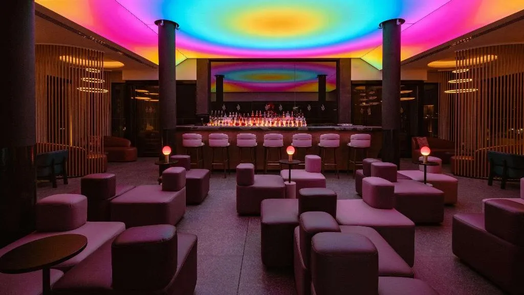 Bar, Ax Odycy, Malta