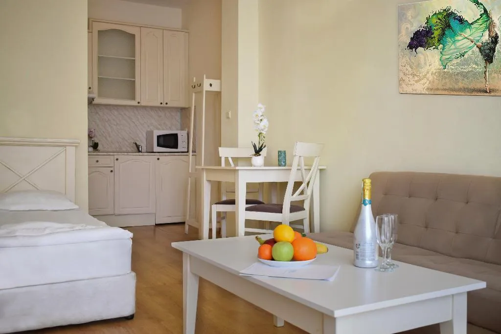 STUDIO STANDARD Room, Flores Park, Bourgas