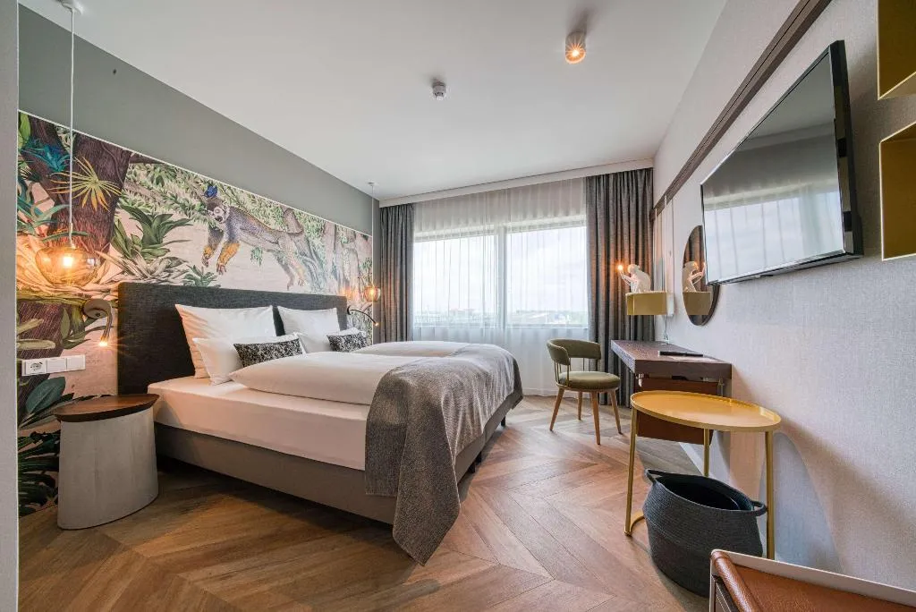 DOUBLE STANDARD Room, Vienna House Easy by Wyndham Amsterdam Airport, Amsterdam