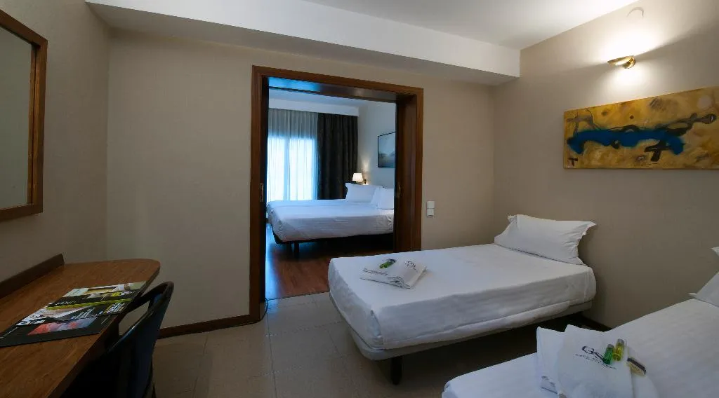 FAMILY ROOM STANDARD Room, Ciudad de Castelldefels, Barcelona