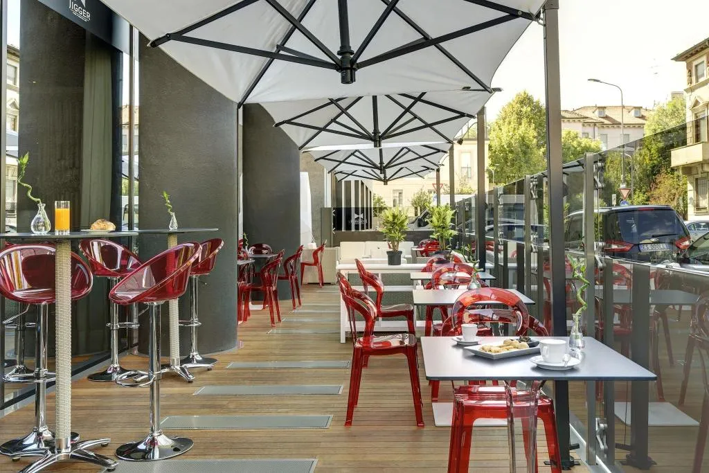 Bar, Melia Milano, Milan