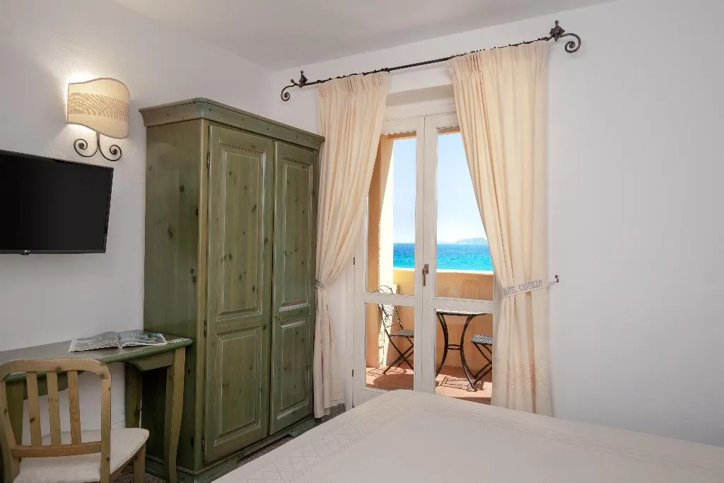 Room, Castello, Olbia