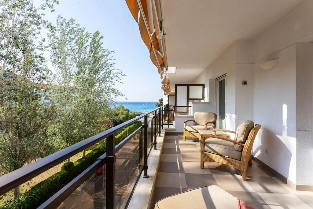 General view, Suites Del Mar Fenals, Costa Brava