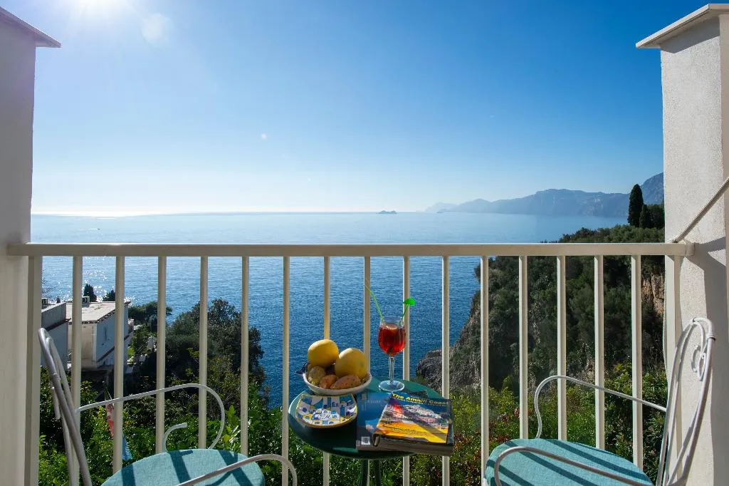 Double or Twin SEA VIEW WITH BALCONY Room, Villa Bella Vista near Positano and Amalfi, Naples