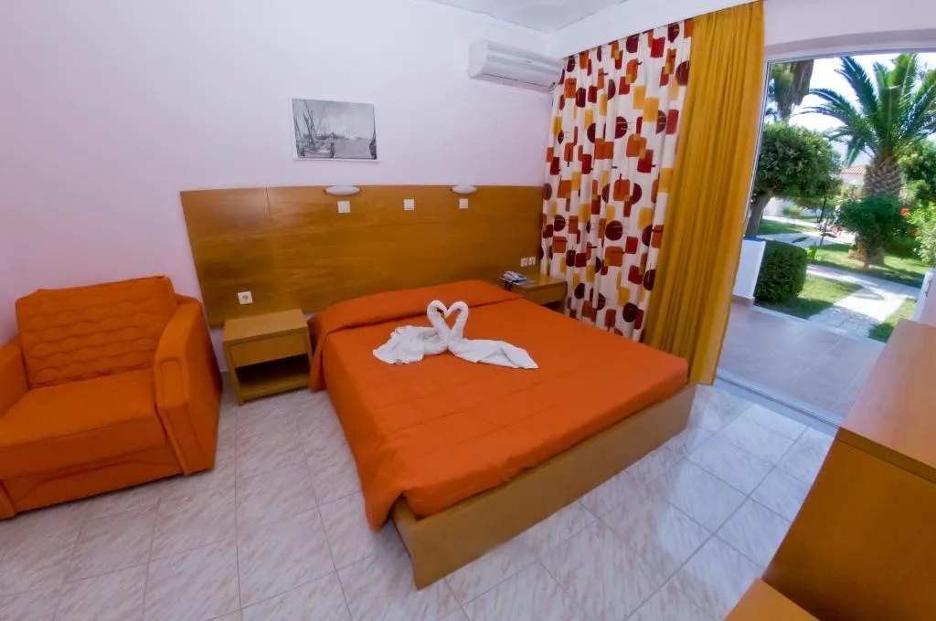 BUNGALOW CAPACITY 2 Room, Tigaki's Star, Kos