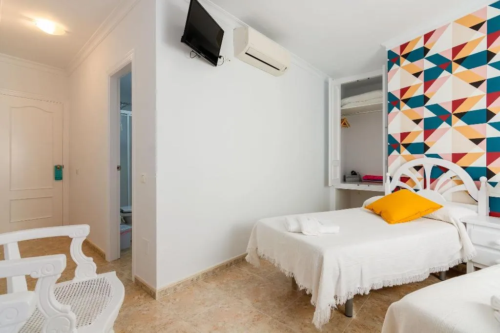 Room, Hostal Luna De Nerja, Costa Del Sol