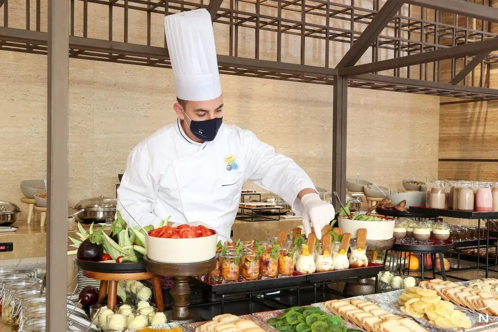 Restaurant, Novotel Tunis Lac, Tunisia