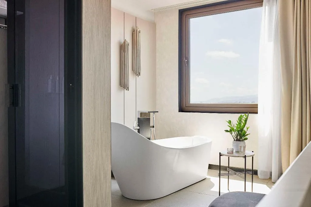 SUITE STANDARD Room, Grand Hyatt Barcelona, Barcelona