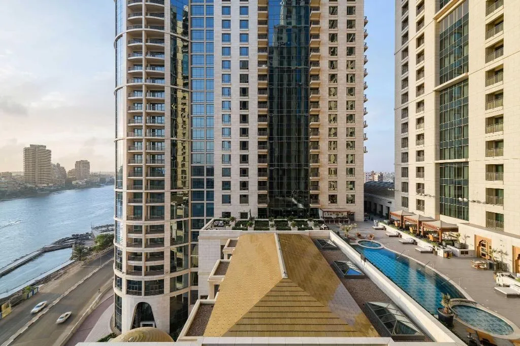 Pool, St.Regis Cairo, Cairo