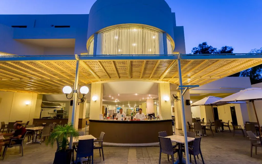 Bar, Blue Sea Holiday Village, Rhodes