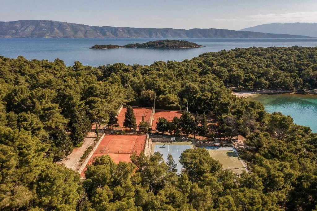 Sports and Entertainment, Aminess Senses Hvar Resort, Split