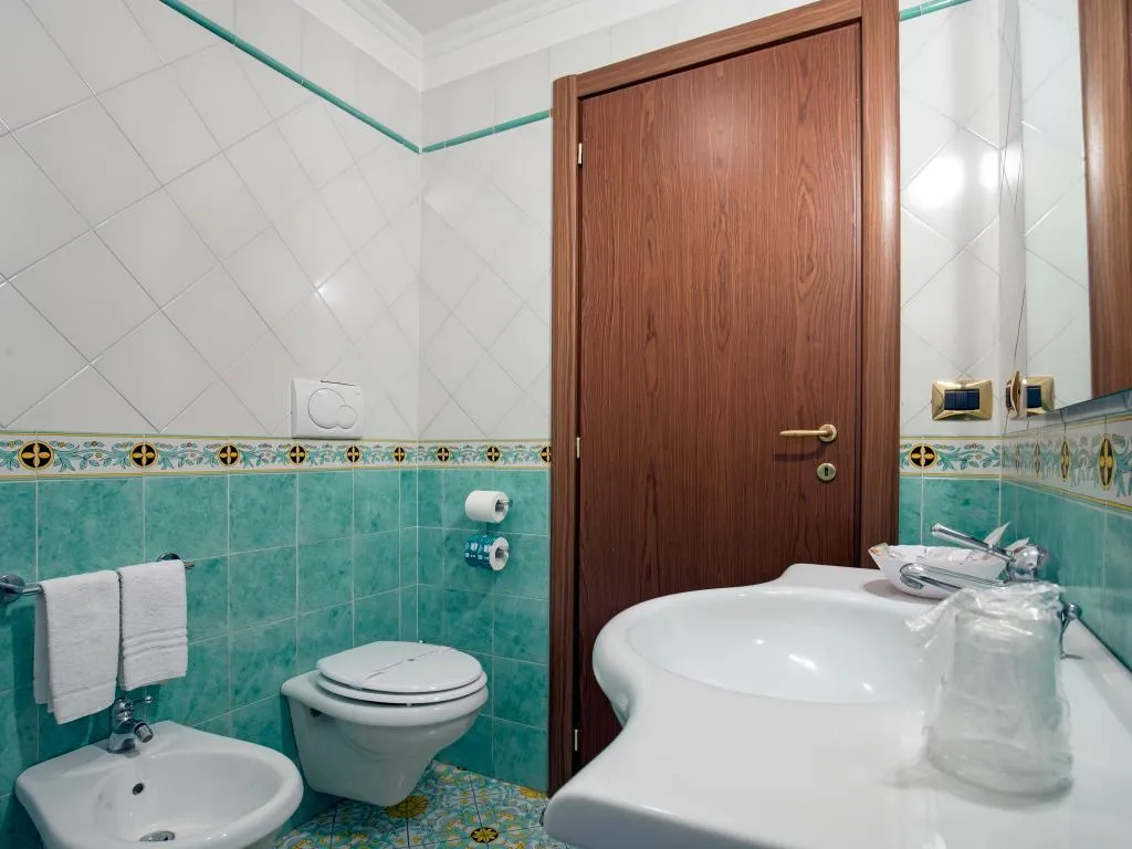 Double or Twin STANDARD Room, La Panoramica Hotel, Naples