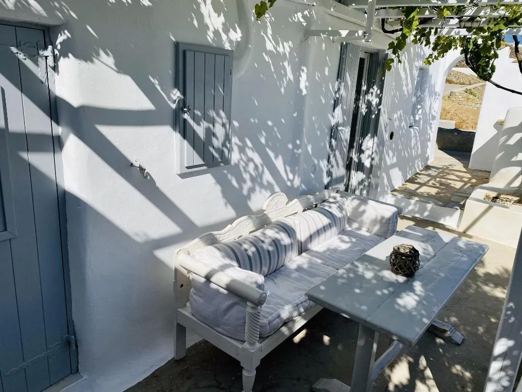 Room, Flaskos Suites, Mykonos