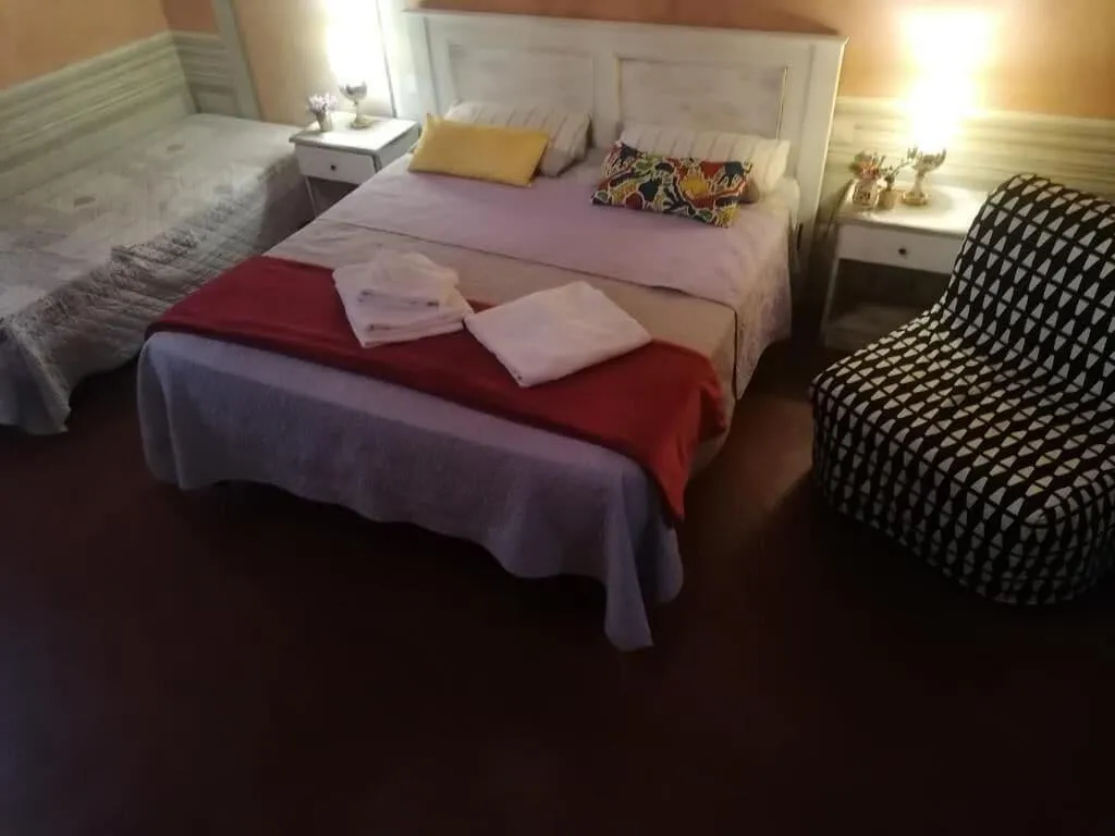 Room, B&B I Rinascimenti, Florence