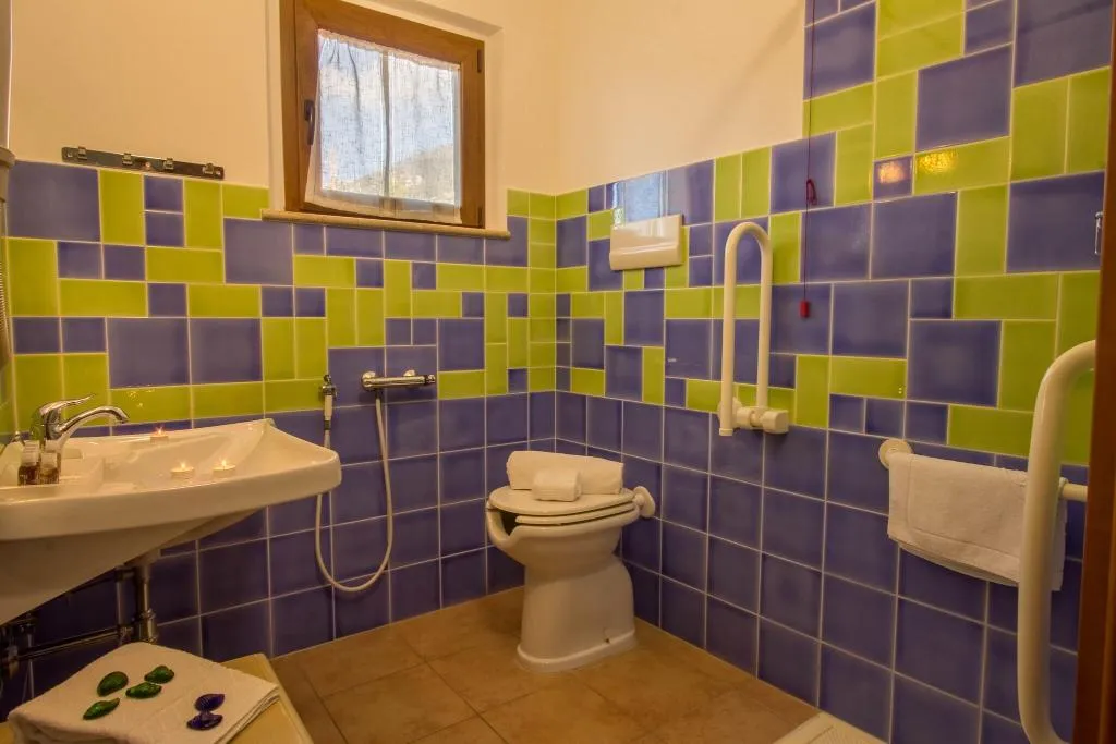 DOUBLE ECONOMY Room, Brancamaria, Olbia